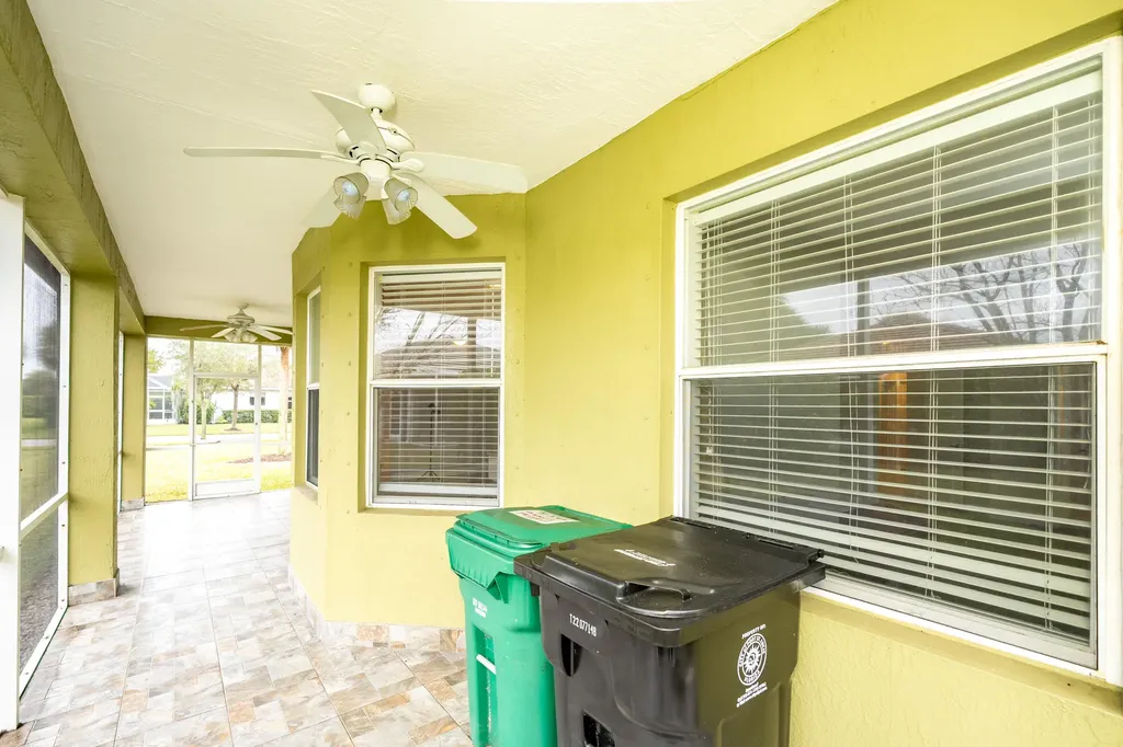 9692 SW Lindale Trace Boulevard Port St Lucie FL 34987