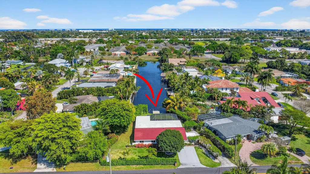 8416 Pine Tree Lane West Palm Beach FL 33406