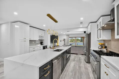 8416 Pine Tree Lane West Palm Beach FL 33406