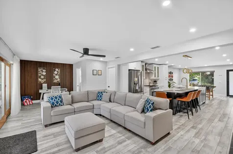 8416 Pine Tree Lane West Palm Beach FL 33406
