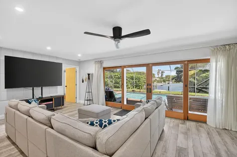 8416 Pine Tree Lane West Palm Beach FL 33406