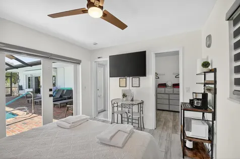 8416 Pine Tree Lane West Palm Beach FL 33406
