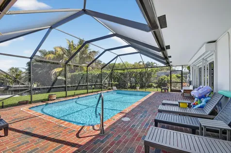 8416 Pine Tree Lane West Palm Beach FL 33406