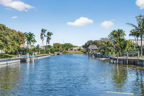 8416 Pine Tree Lane West Palm Beach FL 33406