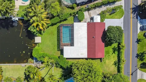 8416 Pine Tree Lane West Palm Beach FL 33406