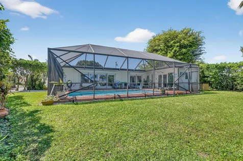 8416 Pine Tree Lane West Palm Beach FL 33406
