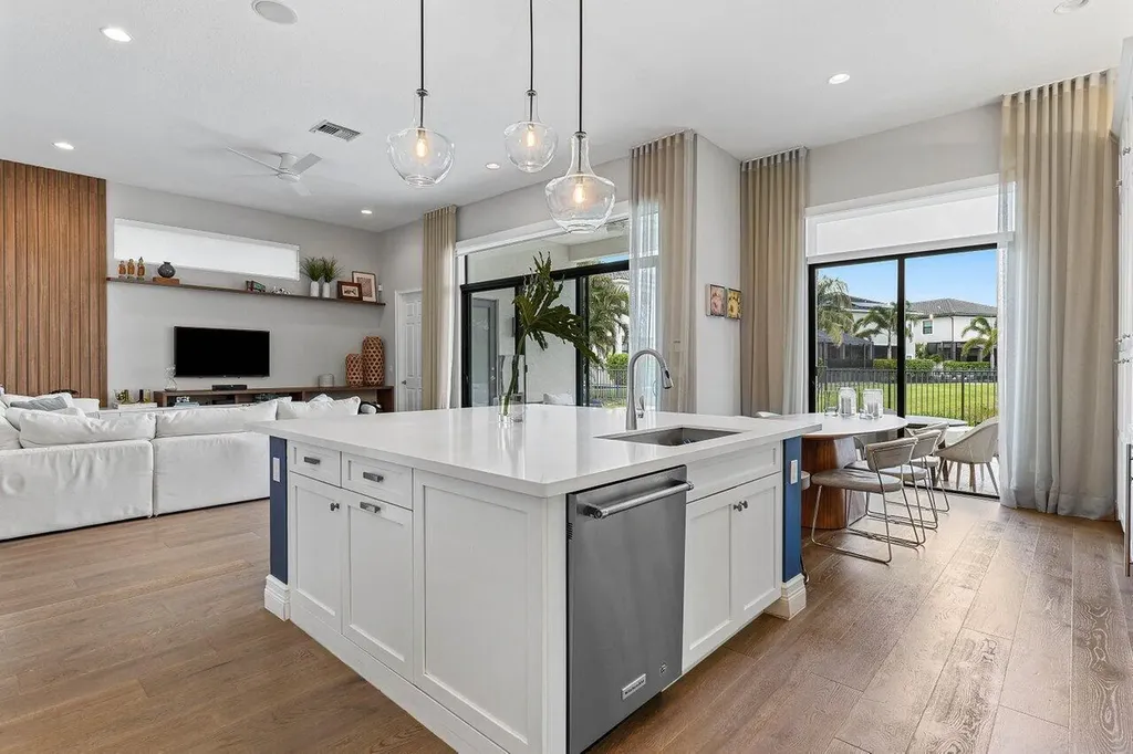 16431 Pantheon Pass Delray Beach FL 33446