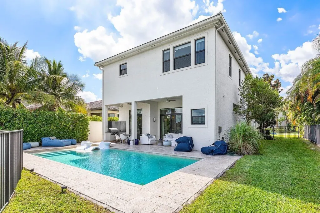 16431 Pantheon Pass Delray Beach FL 33446