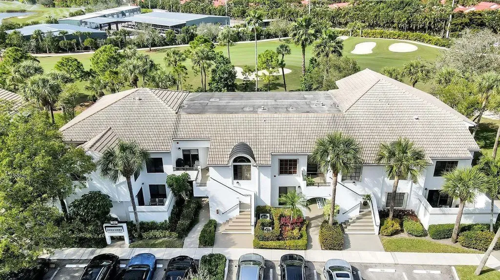 7449 Glendevon Lane Delray Beach FL 33446