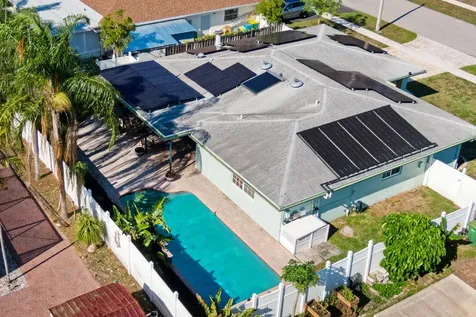 8017 NW 74th Terrace Tamarac FL 33321