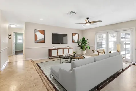 8017 NW 74th Terrace Tamarac FL 33321