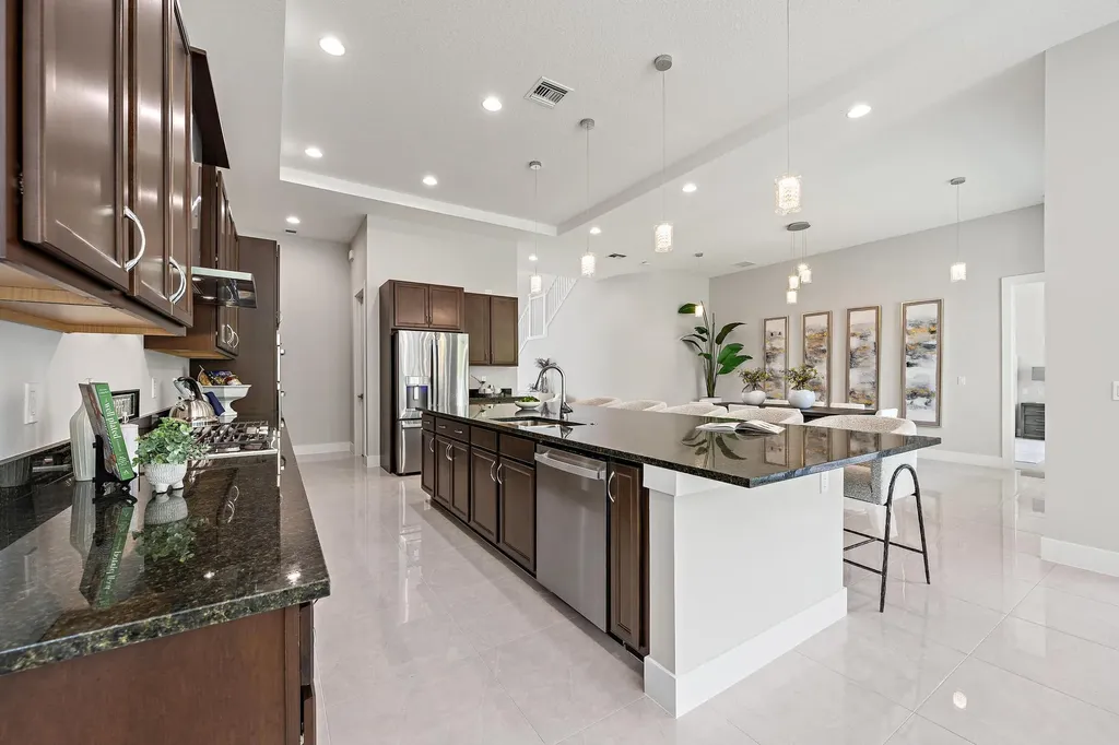 13358 Artisan Circle Palm Beach Gardens FL 33418