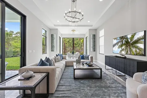 13358 Artisan Circle Palm Beach Gardens FL 33418