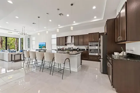 13358 Artisan Circle Palm Beach Gardens FL 33418