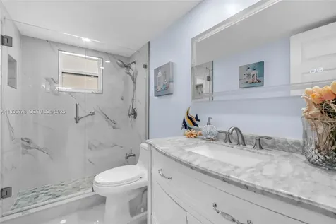 205 SE 11th Terrace Dania Beach FL 33004
