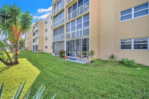 205 SE 11th Terrace Dania Beach FL 33004