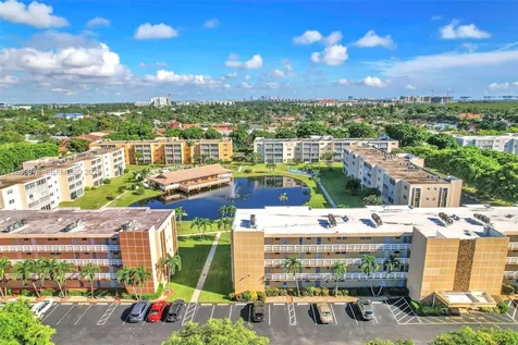 205 SE 11th Terrace Dania Beach FL 33004
