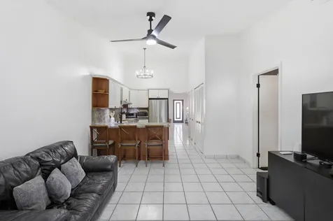5465 W 27th Lane Hialeah FL 33016
