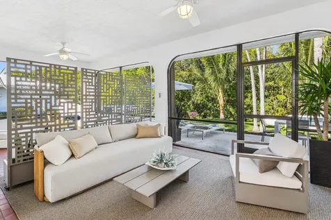 48 Harbour Drive N Boynton Beach FL 33435