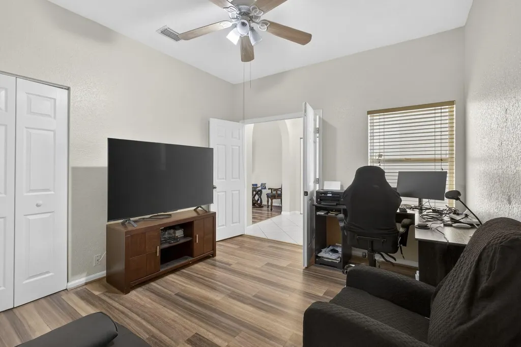8600 Pine Cay West Palm Beach FL 33411