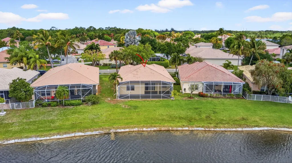 8600 Pine Cay West Palm Beach FL 33411