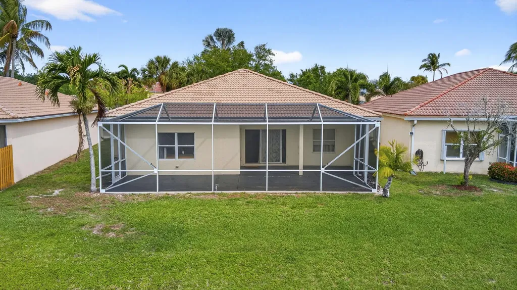 8600 Pine Cay West Palm Beach FL 33411