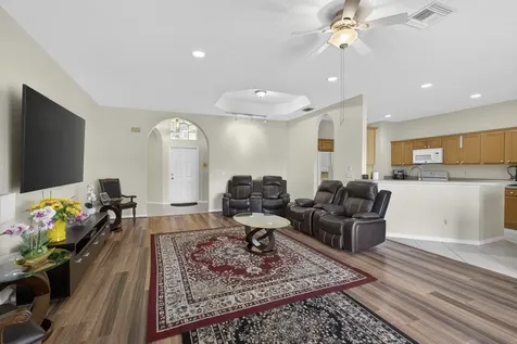 8600 Pine Cay West Palm Beach FL 33411