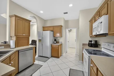 8600 Pine Cay West Palm Beach FL 33411