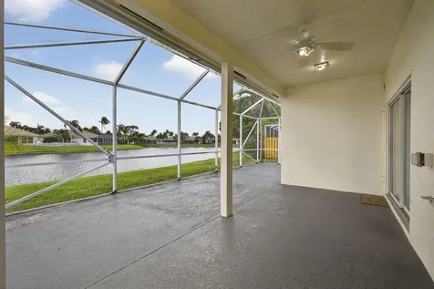 8600 Pine Cay West Palm Beach FL 33411