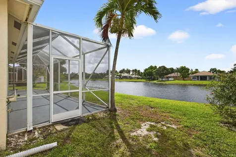 8600 Pine Cay West Palm Beach FL 33411