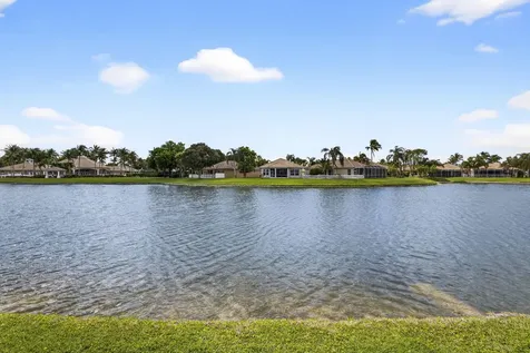 8600 Pine Cay West Palm Beach FL 33411