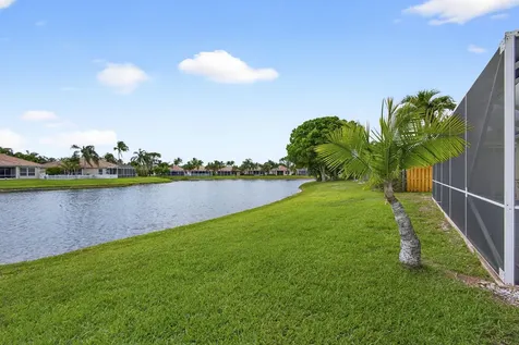 8600 Pine Cay West Palm Beach FL 33411