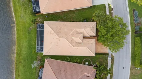 8600 Pine Cay West Palm Beach FL 33411