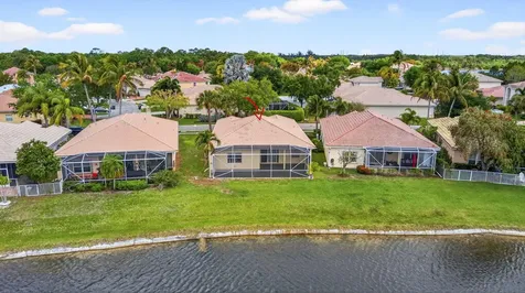 8600 Pine Cay West Palm Beach FL 33411