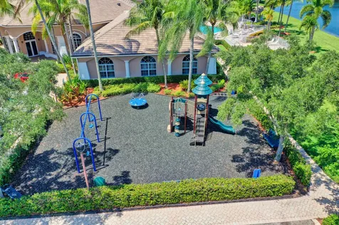 8600 Pine Cay West Palm Beach FL 33411