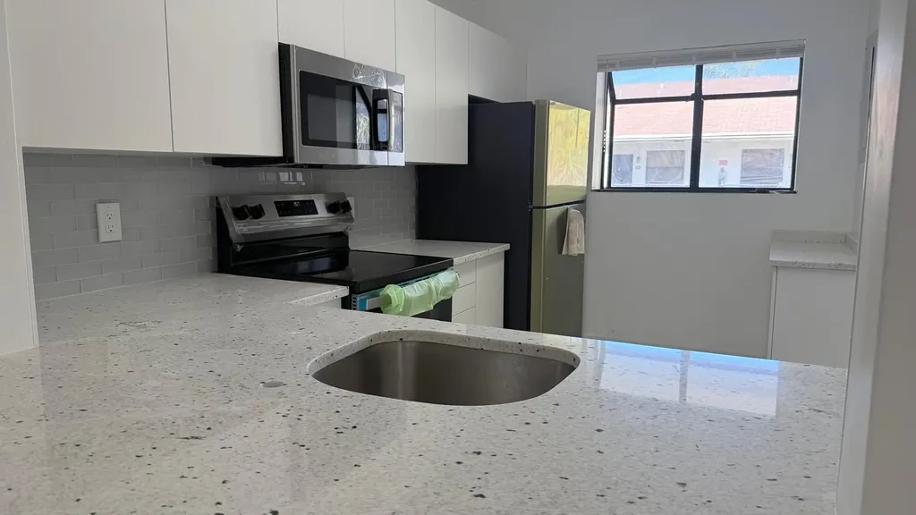 1254 S Military Trail Deerfield Beach FL 33442