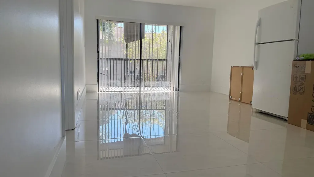 1254 S Military Trail Deerfield Beach FL 33442