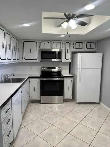 2600 NE 1st Lane Boynton Beach FL 33435