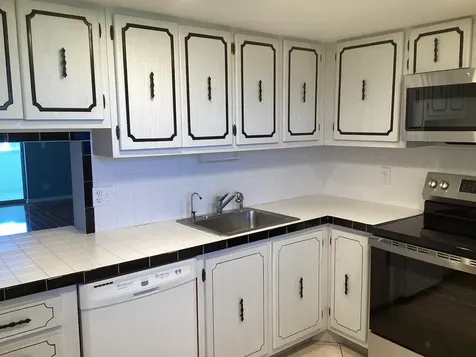 2600 NE 1st Lane Boynton Beach FL 33435