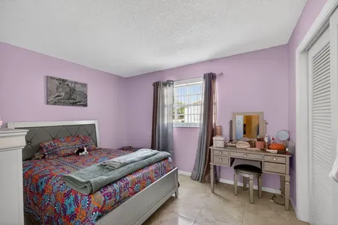 1827 Pinehurst Drive West Palm Beach FL 33407