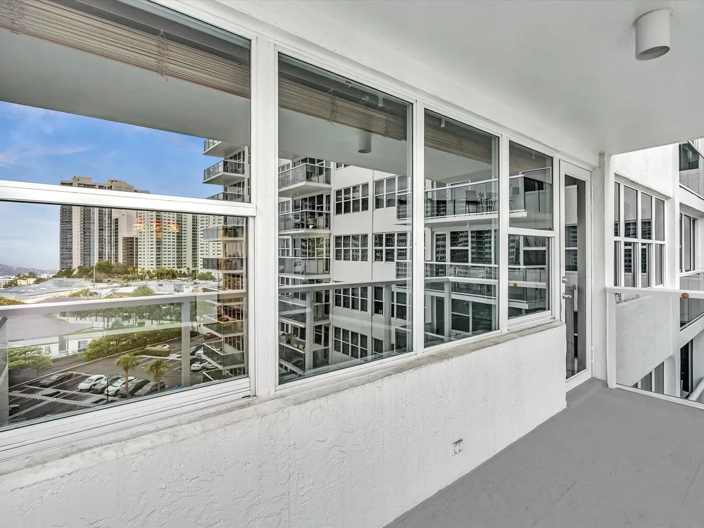 3300 NE 36th Street Fort Lauderdale FL 33308