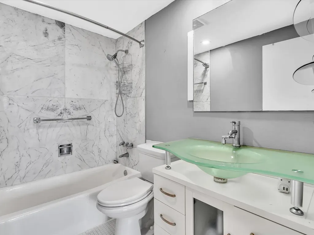 3300 NE 36th Street Fort Lauderdale FL 33308