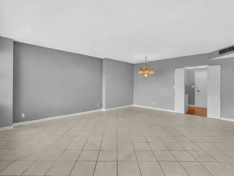 3300 NE 36th Street Fort Lauderdale FL 33308