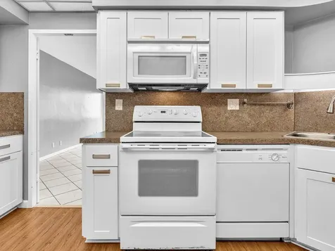 3300 NE 36th Street Fort Lauderdale FL 33308