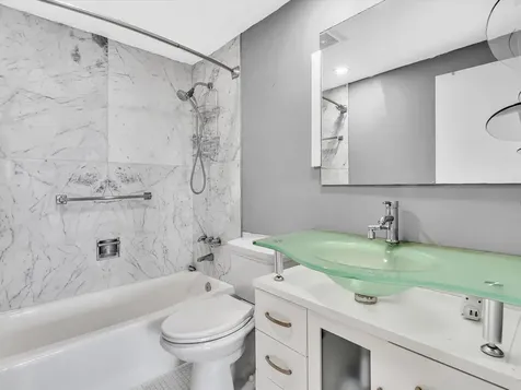 3300 NE 36th Street Fort Lauderdale FL 33308