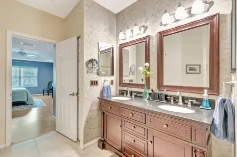 14211 W La Sedona Circle Delray Beach FL 33484
