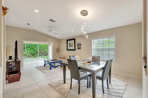 14211 W La Sedona Circle Delray Beach FL 33484