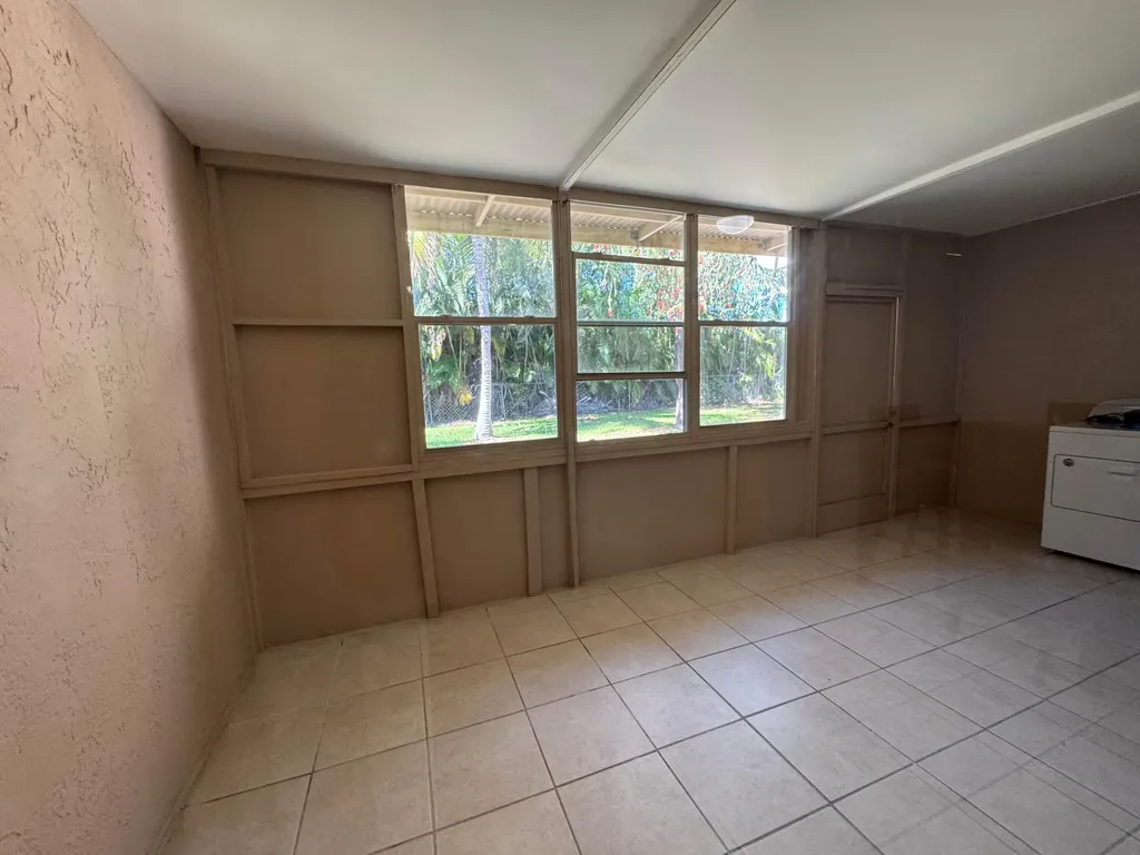 10987 Royal Palm Boulevard Coral Springs FL 33065