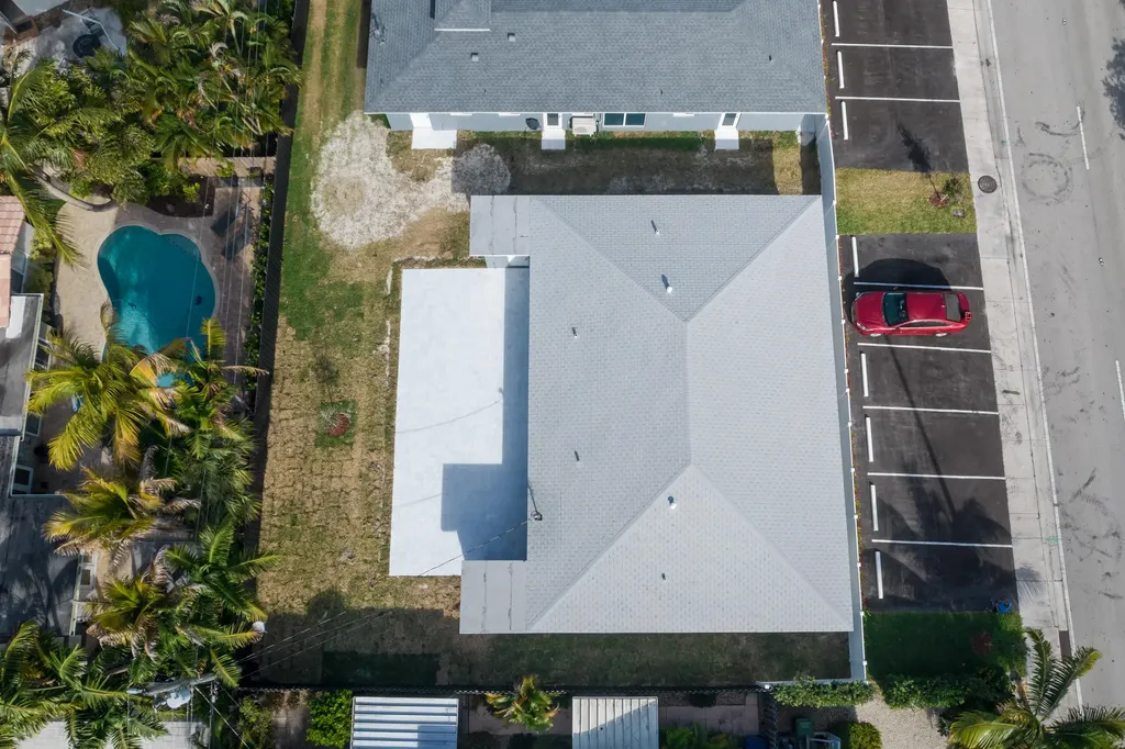 2025 NE 26th Street Wilton Manors FL 33305