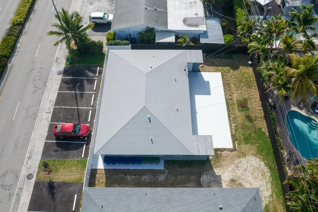 2025 NE 26th Street Wilton Manors FL 33305